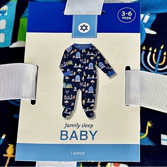 Target Family Sleep NWT 3-6 mo. Baby pj’s Hanukkah - Picture 4 of 4